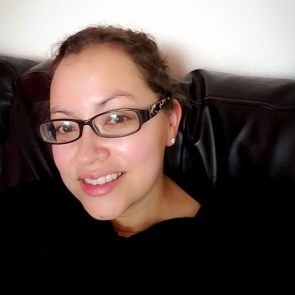 Meet your Posher, Shannon - Picture 1 of 1